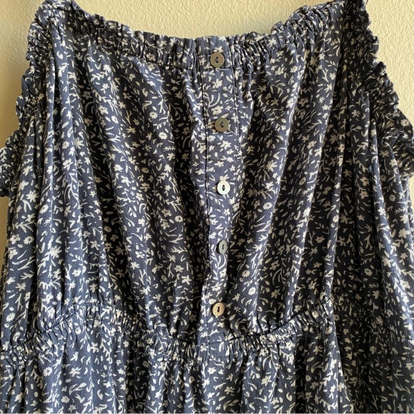 Universal Thread Blue Floral Maxi Dress - Picture 14 of 16